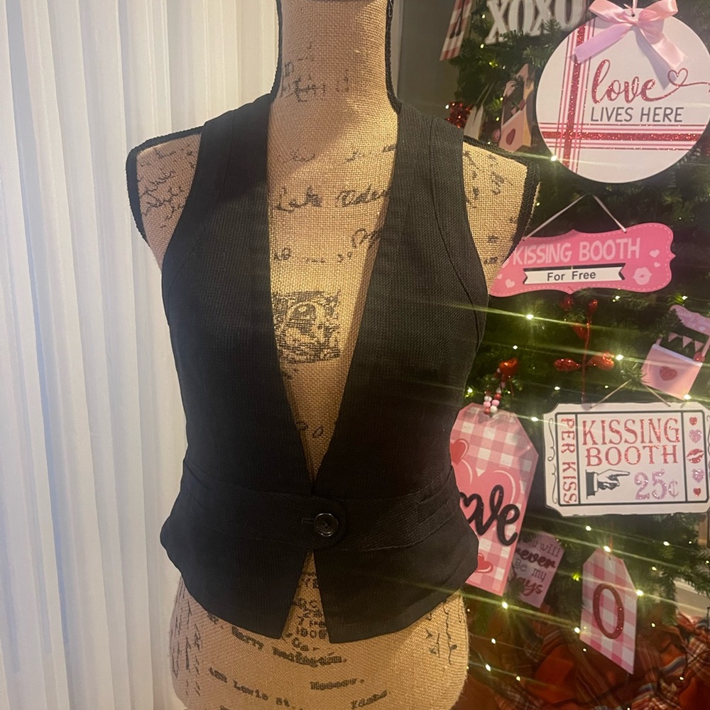 Vest-Body by Victoria